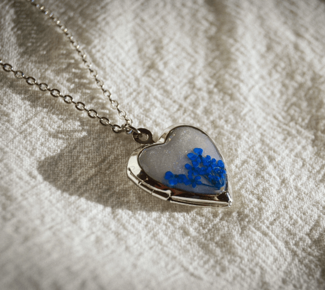 Locket flor azul