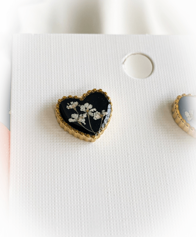 Black hearts