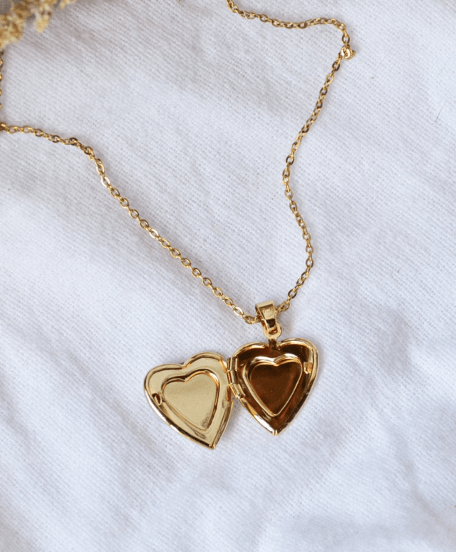 Locket Gold Heart