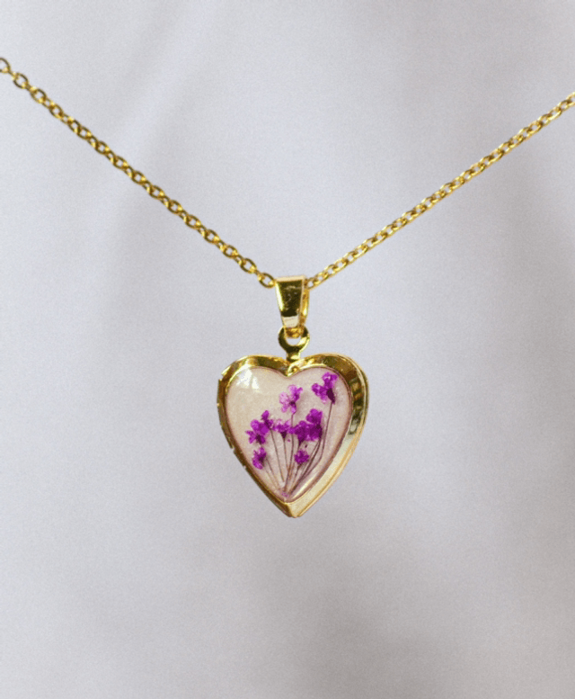 Locket Gold Heart