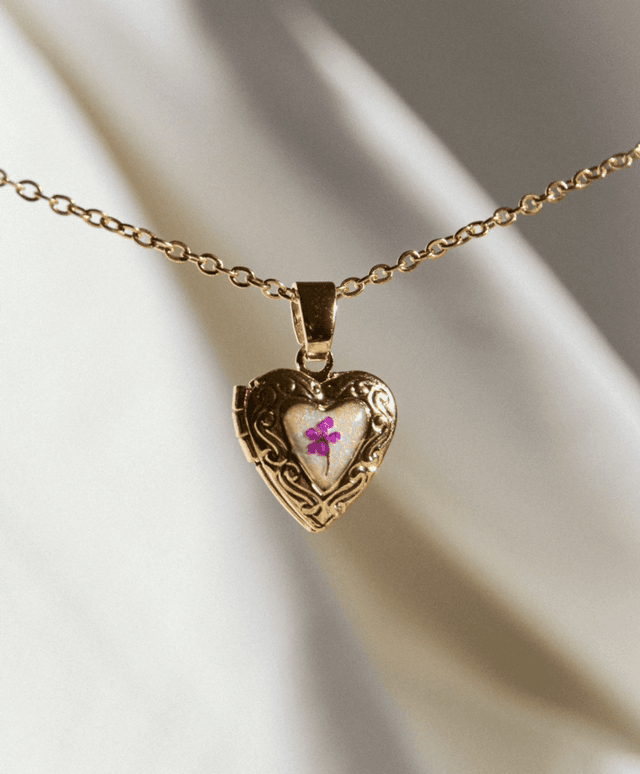 Locket mini coração